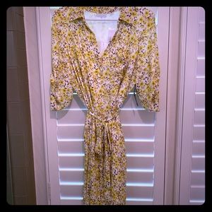 NY&Co dress with tie waits